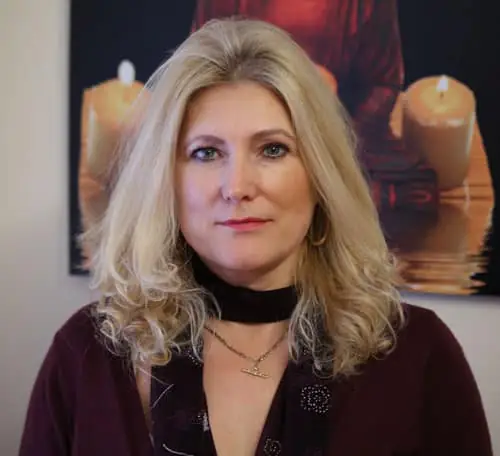 Hypnotherapy clinic in Wallsend Sonya Hudson in her hypnotherapy clinic in Wallsend, Newcastle upon Tyne